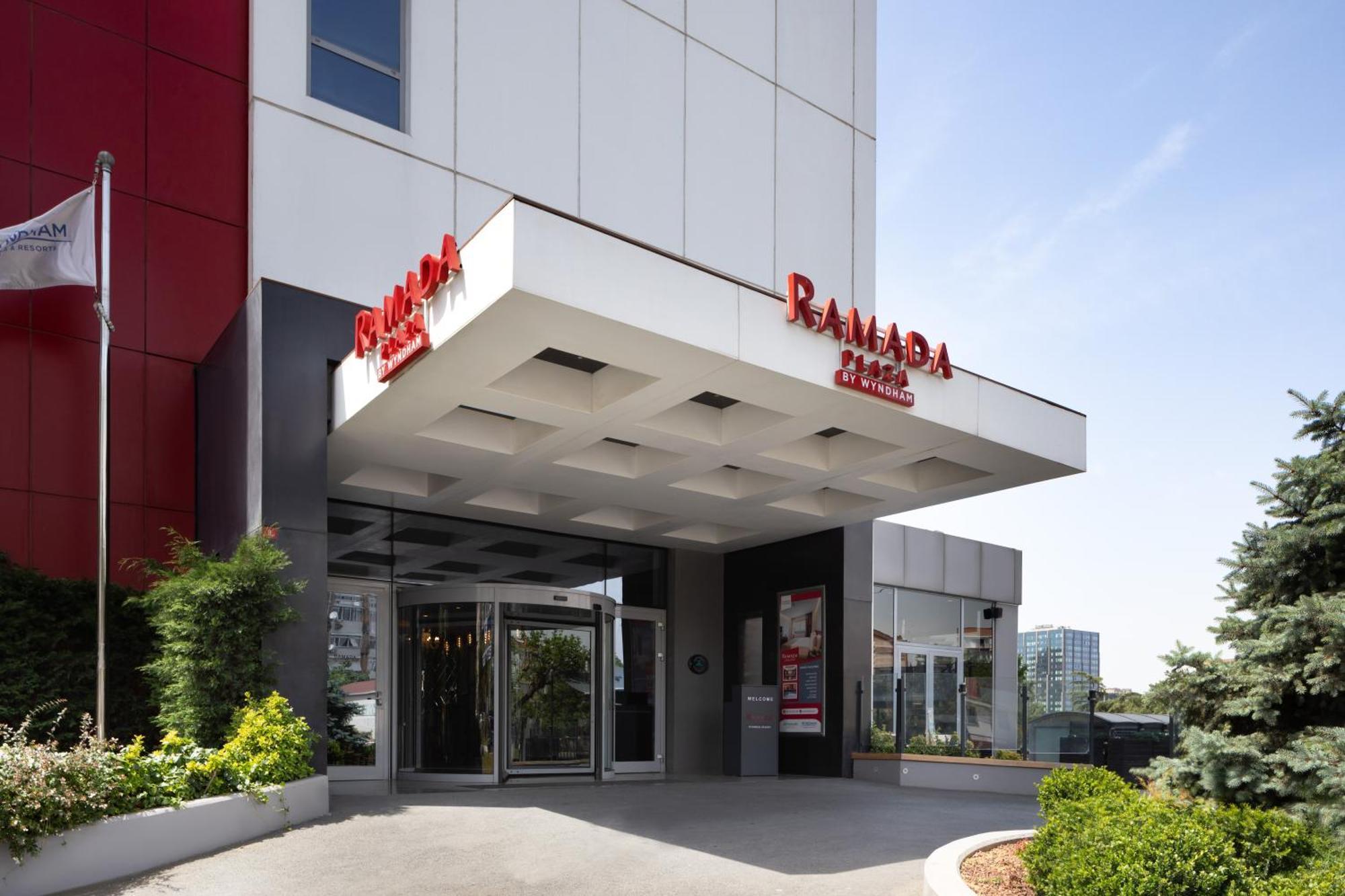 Ramada Plaza By Wyndham Istanbul Atakoy, Istanbul