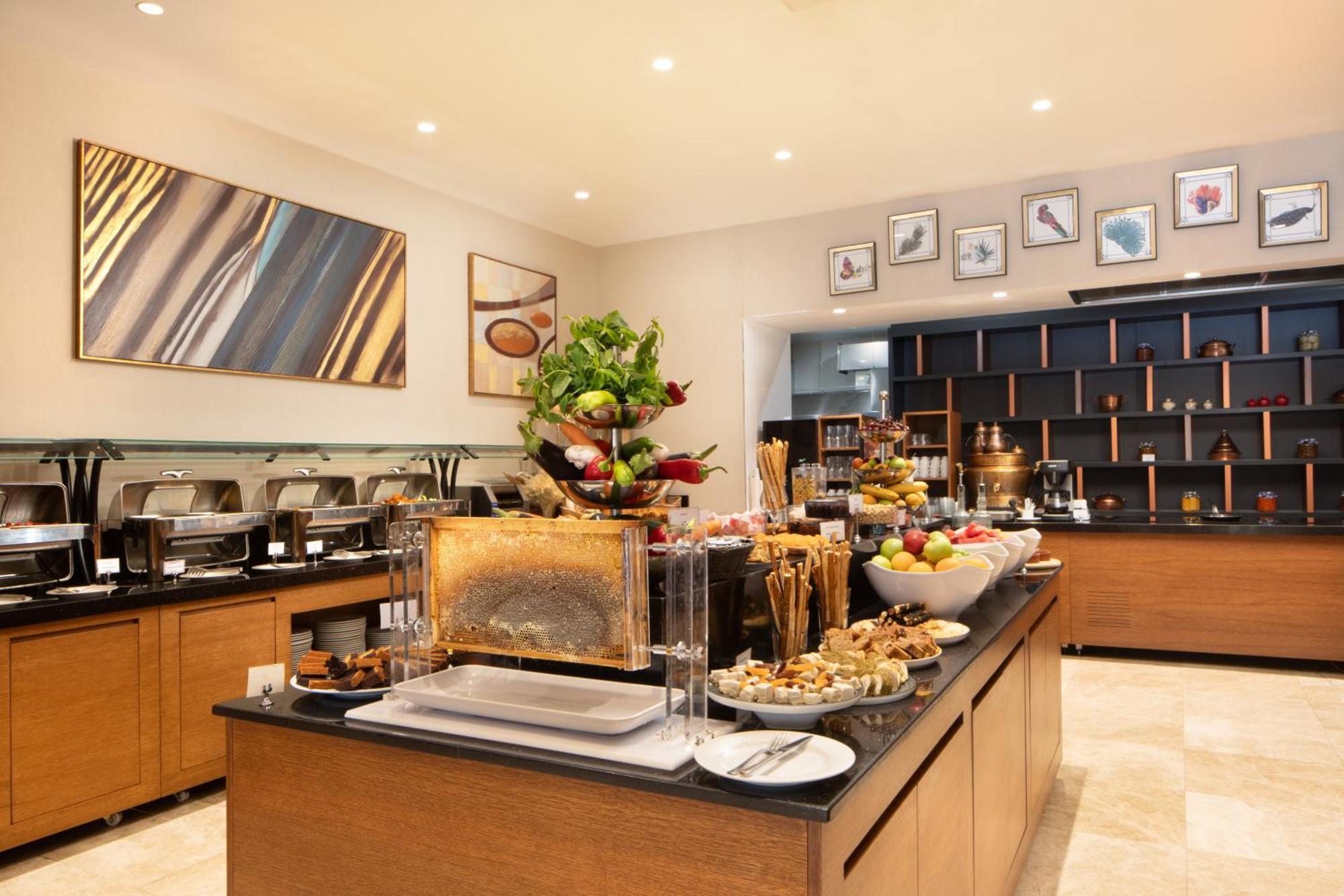 Ramada Plaza By Wyndham Istanbul Atakoy — Photos 3